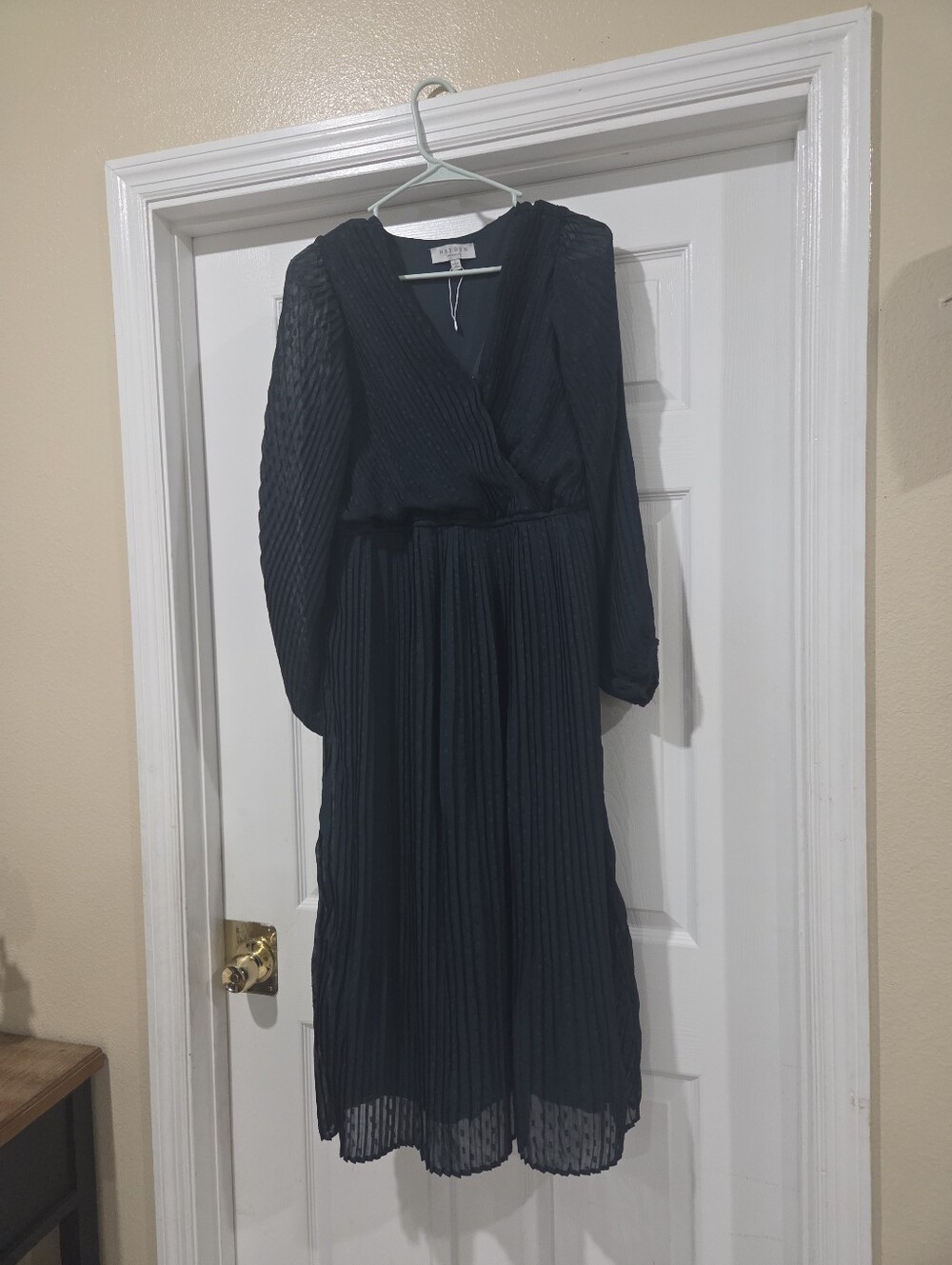 Women’s Green Pleated Midi Dress - V-Neck Wrap Style